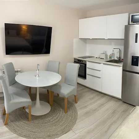 Apartament 4, 4min Walk To Slope At Predela2 *